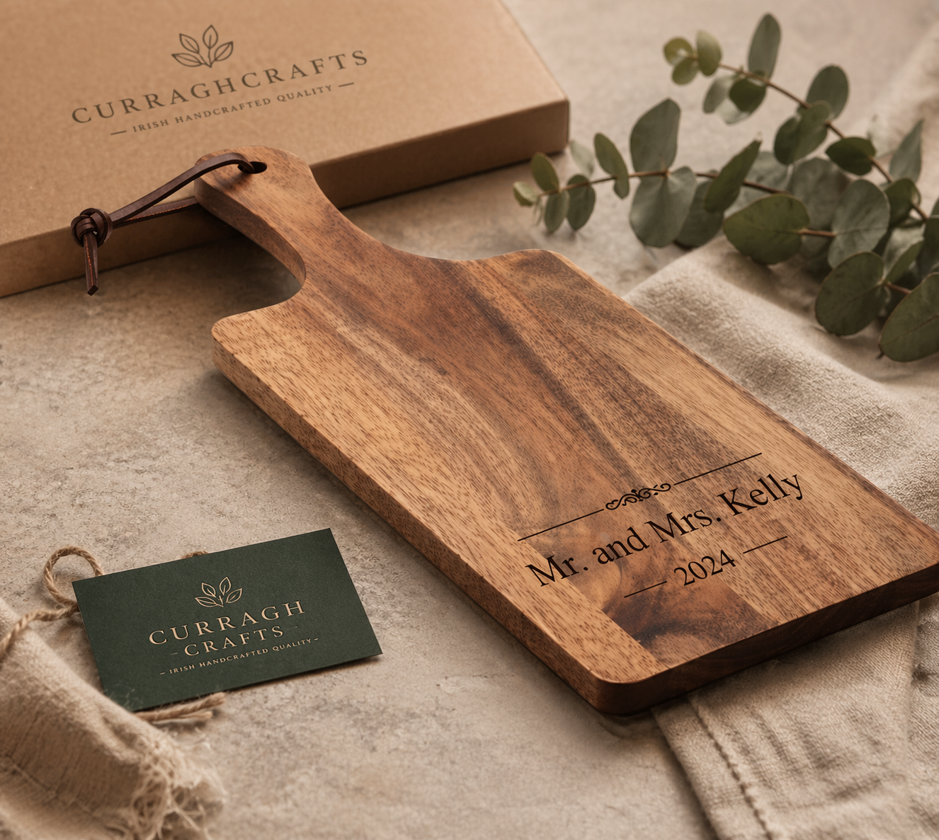 Personalised Mini Wedding Board – Engraved Mr & Mrs Keepsake