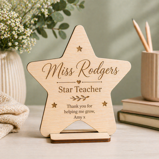 Personalised Star Teacher Gift – Wooden Name Plaque (17cm)